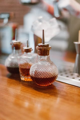 Guía esencial de los bitter en coctelería